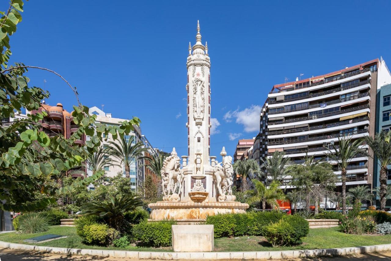 Beach Suite, city&mountain view Alicante Exterior foto